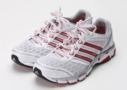 上海阿迪達(dá)斯進(jìn)口報(bào)關(guān)資料_一般貿(mào)易進(jìn)口品牌鞋子