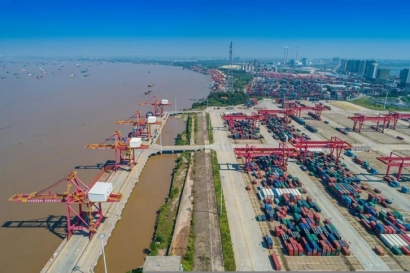 武漢進口清關代理公司_報關報檢一站式服務