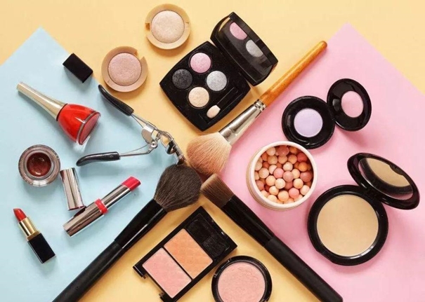 1647249779515860.jpg 特殊化妝品進(jìn)口清關(guān)代理_副本.jpg